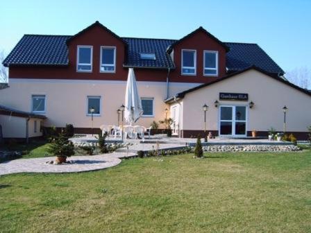 Gasthaus Ela Hotel Dahlewitz Eksteriør billede